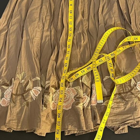 a.n.a Floral Embroidered Khaki Full Midi Cotton Skirt Size 12P - Picture 9 of 9